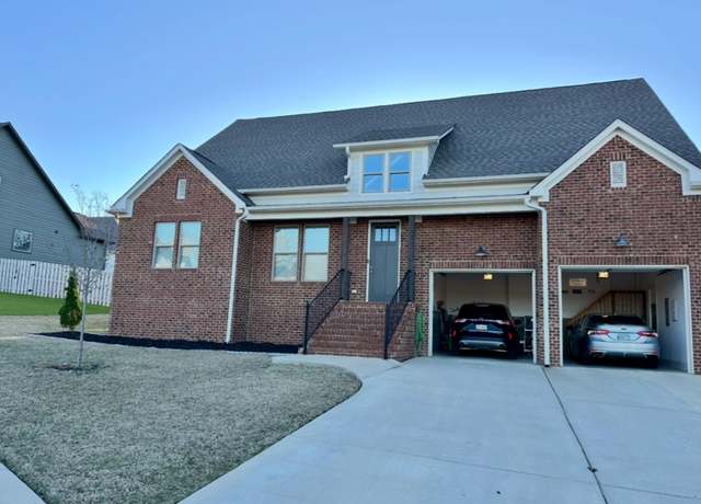 Property at 3105 Spencer Dr, Hoover, AL 35226, 3 beds, 2.5 baths