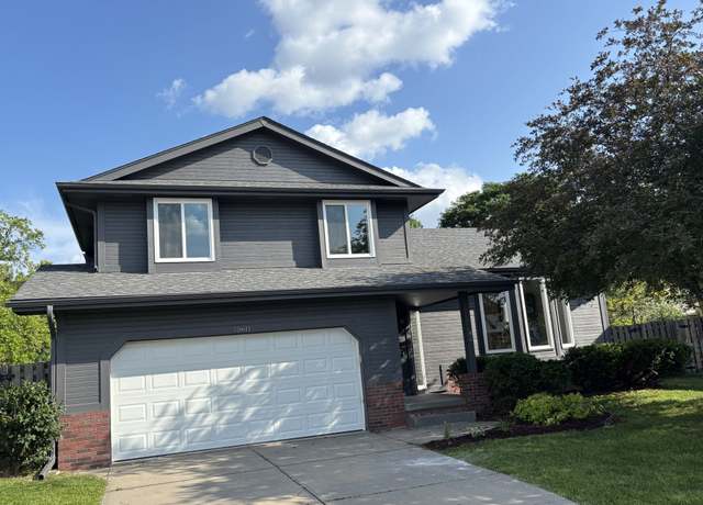 Property at 15611 Parker Cir, Omaha, NE 68118, 4 beds, 4 baths