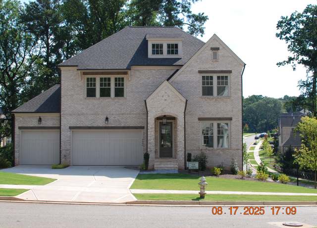 Property at 4046 Longleaf Ln, Tucker, GA 30084, 5 beds, 5.5 baths