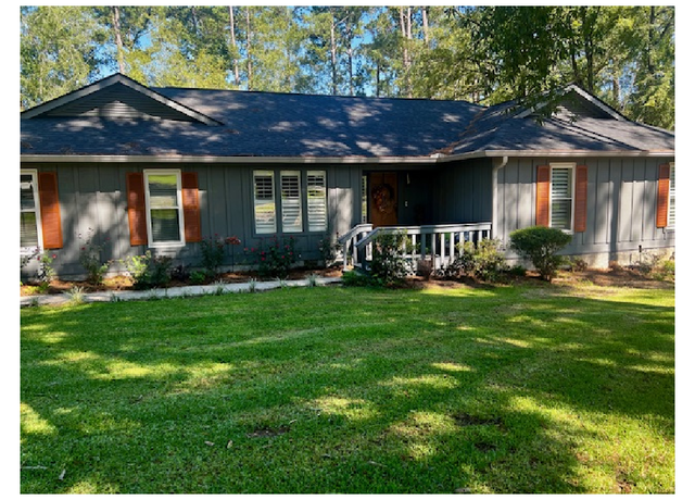 Property at 4793 Silver Lake Dr, Evans, GA 30809, 3 beds, 2.5 baths