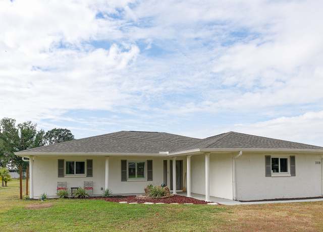 Property at 1818 Whispering Pines Cir, Englewood, FL 34223, 3 beds, 2 baths