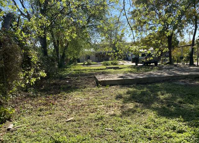 Property at 1809 Greenfield Ave, Fort Worth, TX 76102