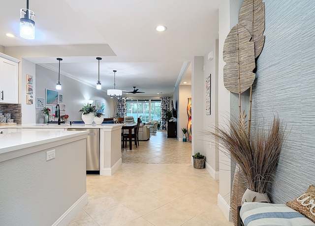 Property at 11001 Gulf Reflections Dr Unit 105, Fort Myers, FL 33908, 2 beds, 2 baths