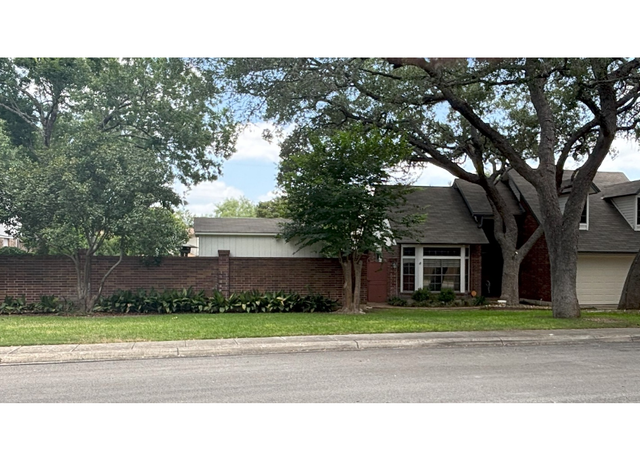Property at 2618 Mushroom Trl, San Antonio, TX 78231, 3 beds, 3 baths