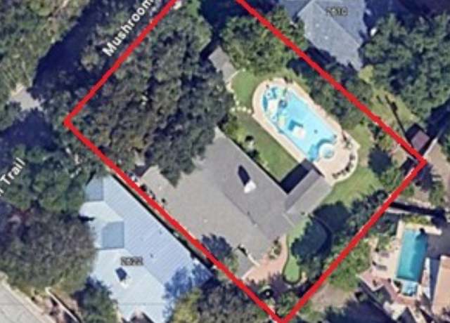 Property at 2618 Mushroom Trl, San Antonio, TX 78231, 3 beds, 3 baths