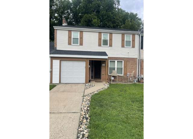 Property at 106 Brookdale Pl, Clementon, NJ 08021, 3 beds, 1.5 baths