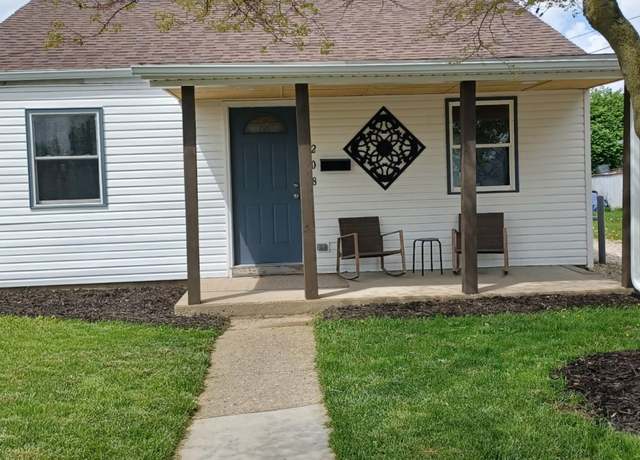 Property at 208 Cedarbrook Dr, Piqua, OH 45356, 3 beds, 1 bath