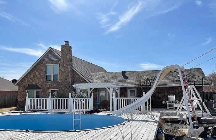 1010 Countryside Dr, Mooreland, OK 73852 | MLS# 11478277 | Redfin