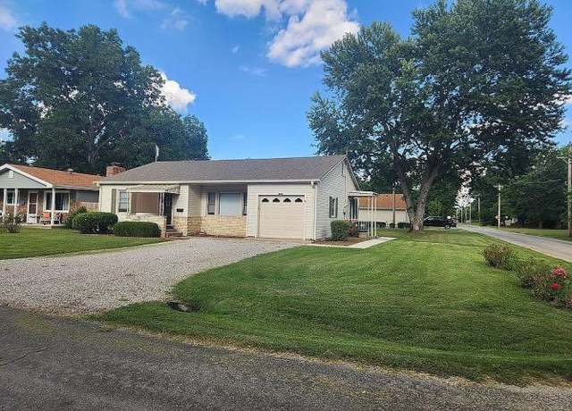 Property at 204 N Webster St, Erie, KS 66733, 3 beds, 1 bath