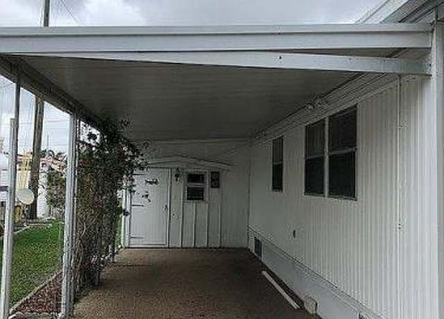 Property at 7490 46th Ave N Lot 302, Saint Petersburg, FL 33709, 2 beds, 2 baths