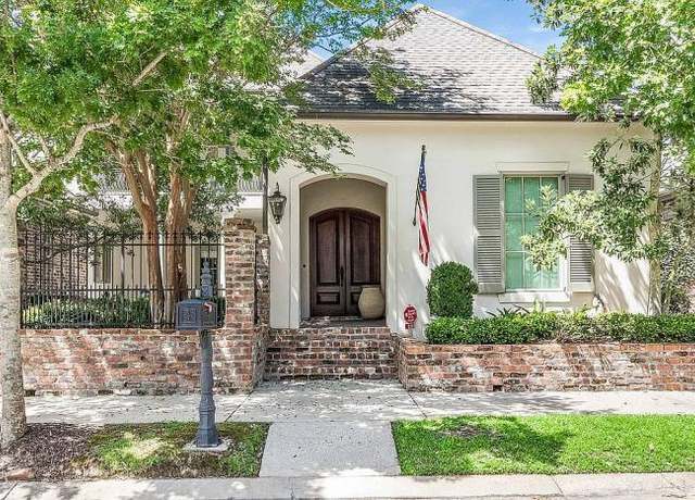 Property at 205 Princeton Woods Loop, Lafayette, LA 70508, 4 beds, 4.5 baths