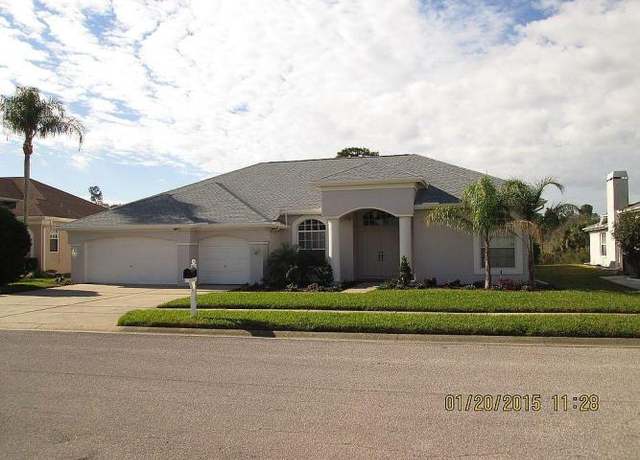 Property at 8530 Coral Creek Loop, Hudson, FL 34667, 4 beds, 3 baths