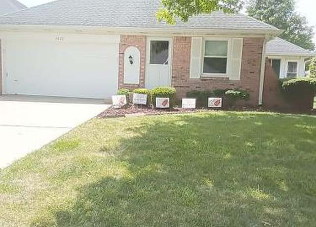 Property at 1422 Holiday Ln E, Brownsburg, IN 46112, 2 beds, 2 baths