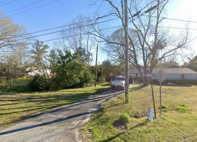 Property at 3 Chester Dr, Wrightsville, GA 31096, 3 beds, 1.5 baths