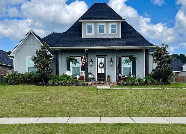 Property at 731 Breston Ln, Stonewall, LA 71078, 4 beds, 3 baths