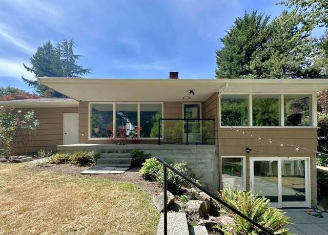Property at 2918 74th Ave SE, Mercer Island, WA 98040, 3 beds, 2 baths