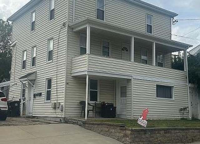 Property at 58 Read Ave, Coventry, RI 02816, 5 beds, 3 baths