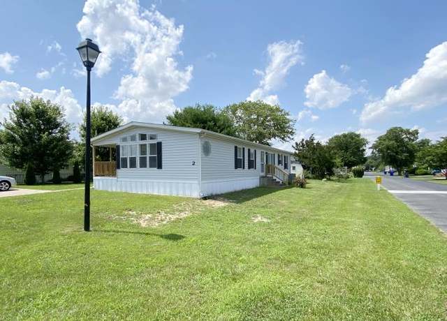 Property at 2 Andover Ln, Lewes, DE 19958, 2 baths