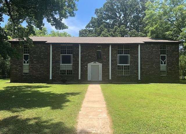 Property at 416 E K St Unit 1-4, Russellville, AR 72801, 8 beds, 4 baths