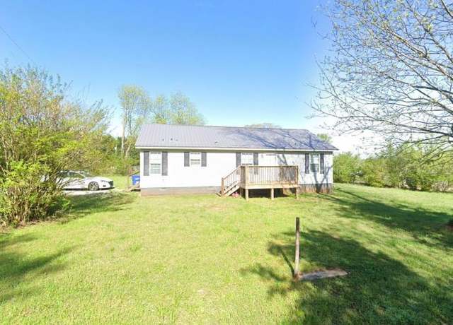 Property at 103 Pressley St, Talladega, AL 35160, 3 beds, 2 baths
