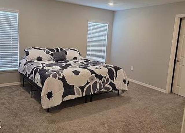 Property at 1750 Daystar Dr, Haines City, FL 33844, 4 beds, 2 baths