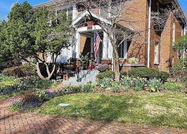 Property at 101 NE Roanoke Ave, Peoria, IL 61606, 6 beds, 5 baths