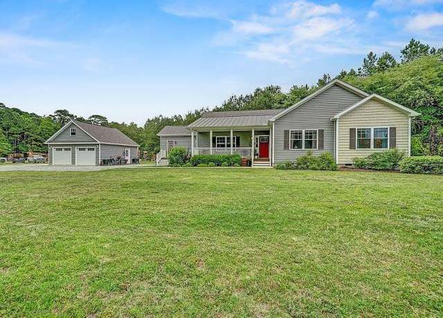 Property at 204 Brown Ln, Suffolk, VA 23432, 3 beds, 2.5 baths