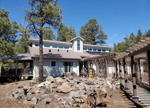 Property at 995 N Transwestern Pump Rd, Bellemont, AZ 86015, 7 beds, 4.5 baths