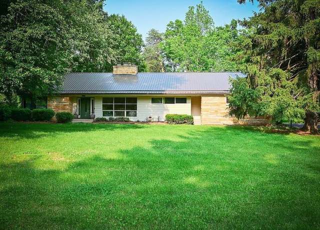 Property at 411 S Pleasant Ridge Rd, Bloomington, IN 47401, 3 beds, 3 baths