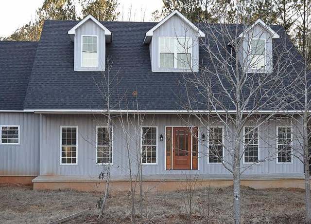 Property at 437 Tiffany Nicole Ln, Lexington, TN 38351, 4 beds, 3.5 baths