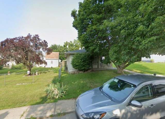 Property at 1617 Geller St, Fort Wayne, IN 46808, 2 beds, 1.5 baths