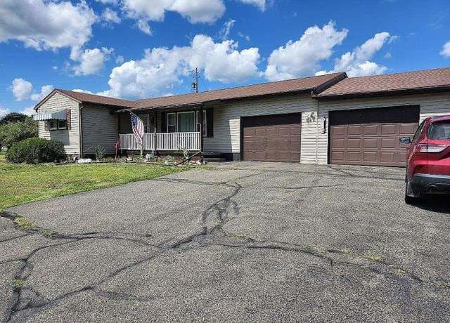Property at 811 Race St, Nescopeck, PA 18635, 3 beds, 1 bath
