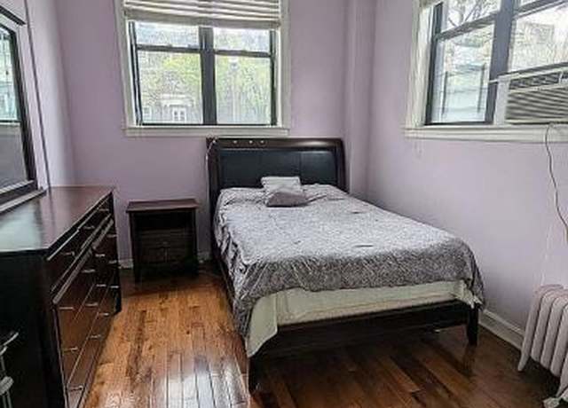 Property at 4501 Maryland Ave Unit b, Saint Louis, MO 63108, 1 bed, 1 bath