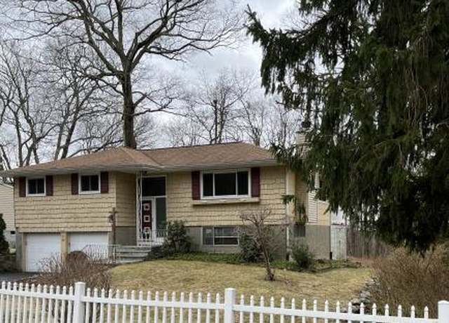 Property at 38 Stonegate Rd, Ossining, NY 10562, 3 beds, 2 baths