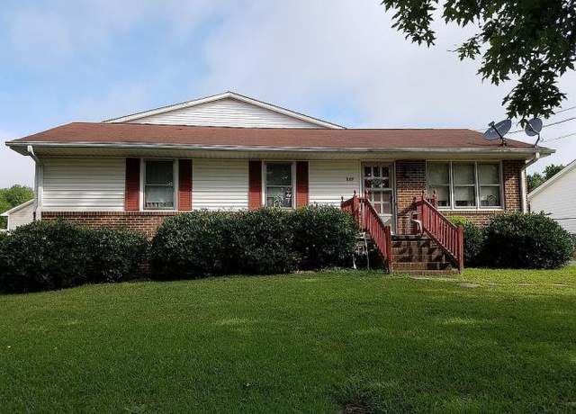 Property at 207 Summitt Ave, Oxford, NC 27565, 4 beds, 4.5 baths