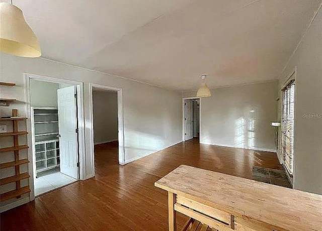 Property at 912 Druid Rd E, Clearwater, FL 33756, 5 beds, 4 baths