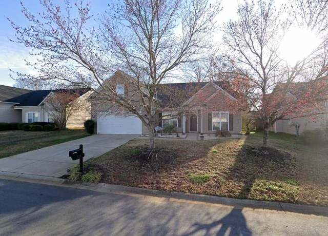 Property at 414 N Musgrove Ln, Duncan, SC 29334, 4 beds, 2 baths