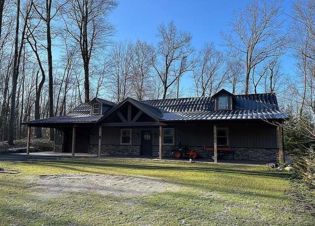 Property at 11667 Lakeland Dr, Conneaut Lake, PA 16316, 2 beds, 2.5 baths