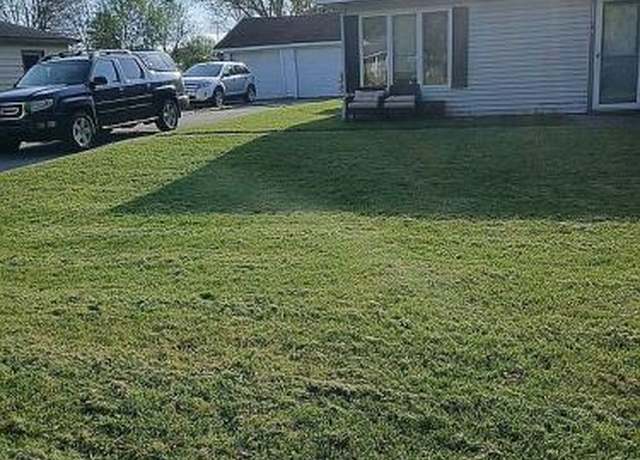 Property at 224 S West St, Coloma, MI 49038, 2 beds, 1 bath