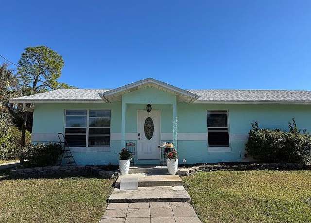 Property at 1280 11th St SW, Naples, FL 34117, 3 beds, 2 baths