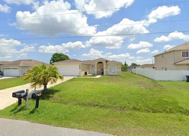Property at 758 Bobcat Ct, Kissimmee, FL 34759, 3 beds, 2 baths