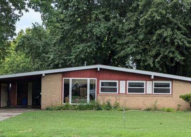 Property at 519 Kent St, East Alton, IL 62024, 3 beds, 2 baths