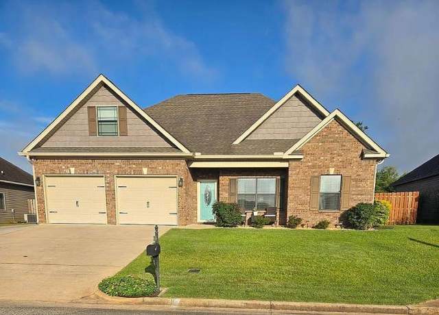 Property at 303 Ponderosa Dr, Midland City, AL 36350, 3 beds, 2 baths
