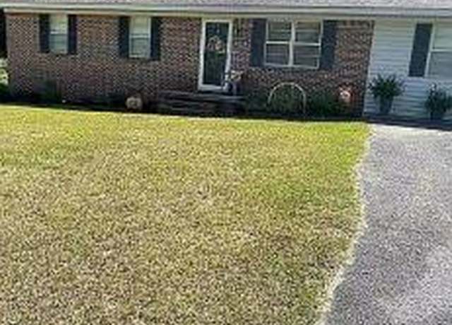 Property at 702 E Watson St, Andalusia, AL 36420, 3 beds, 1.5 baths