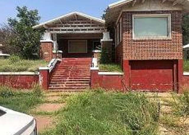 Property at 117 E Cleveland St, Mangum, OK 73554, 4 beds, 2.5 baths