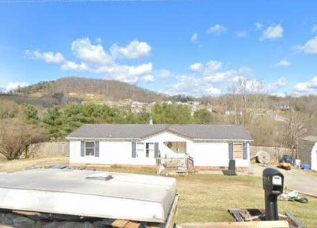 Property at 139 Alexander Crossing Dr, Church Hill, TN 37642, 3 beds, 2 baths