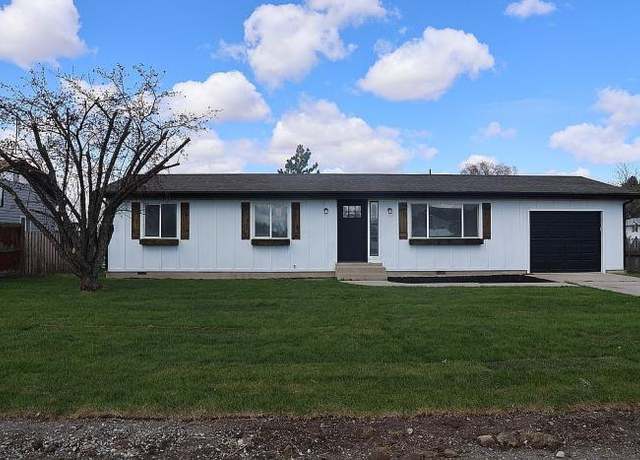 Property at 436 W Oneida St, Preston, ID 83263, 3 beds, 1.5 baths