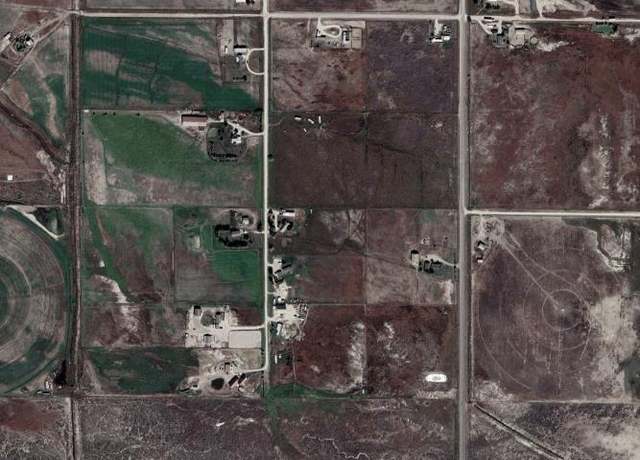 Property at 2929 Schlager Rd, Casper, WY 82604, 3 beds, 2 baths