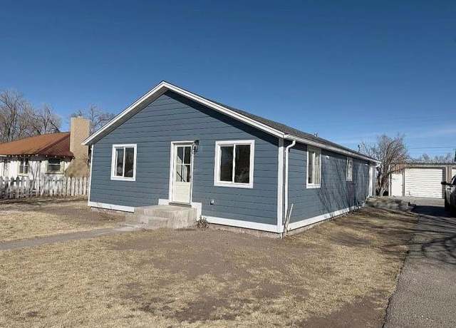 Property at 379 2nd St, Center, CO 81125, 2 beds