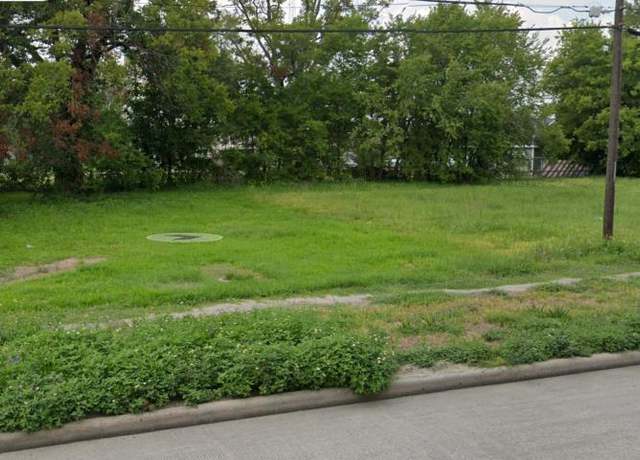 Property at 3011 Eastex Fwy, Houston, TX 77026